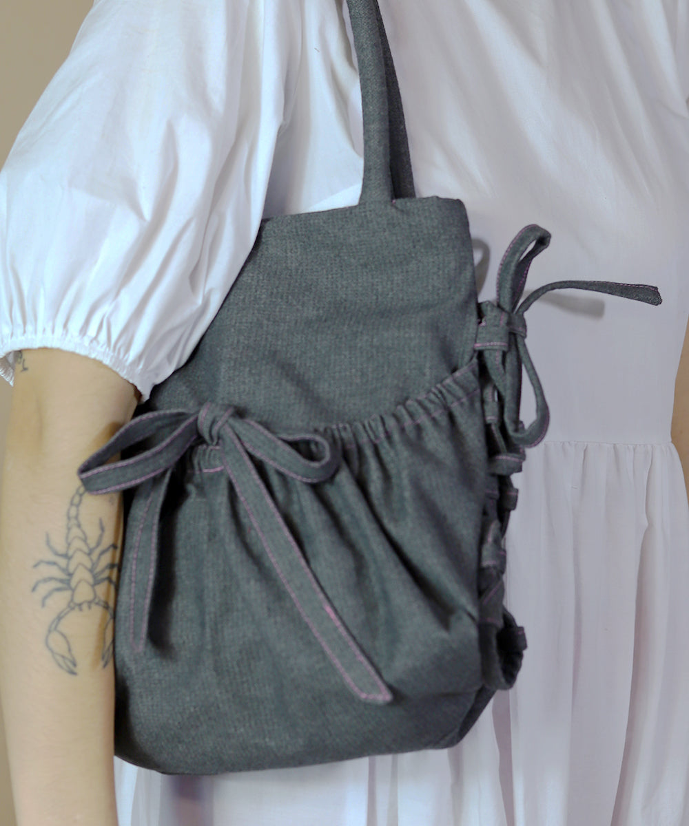 Carrie tote in grey suiting