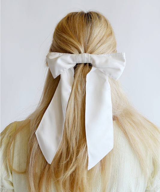 Evelyn bow in bamboo silk