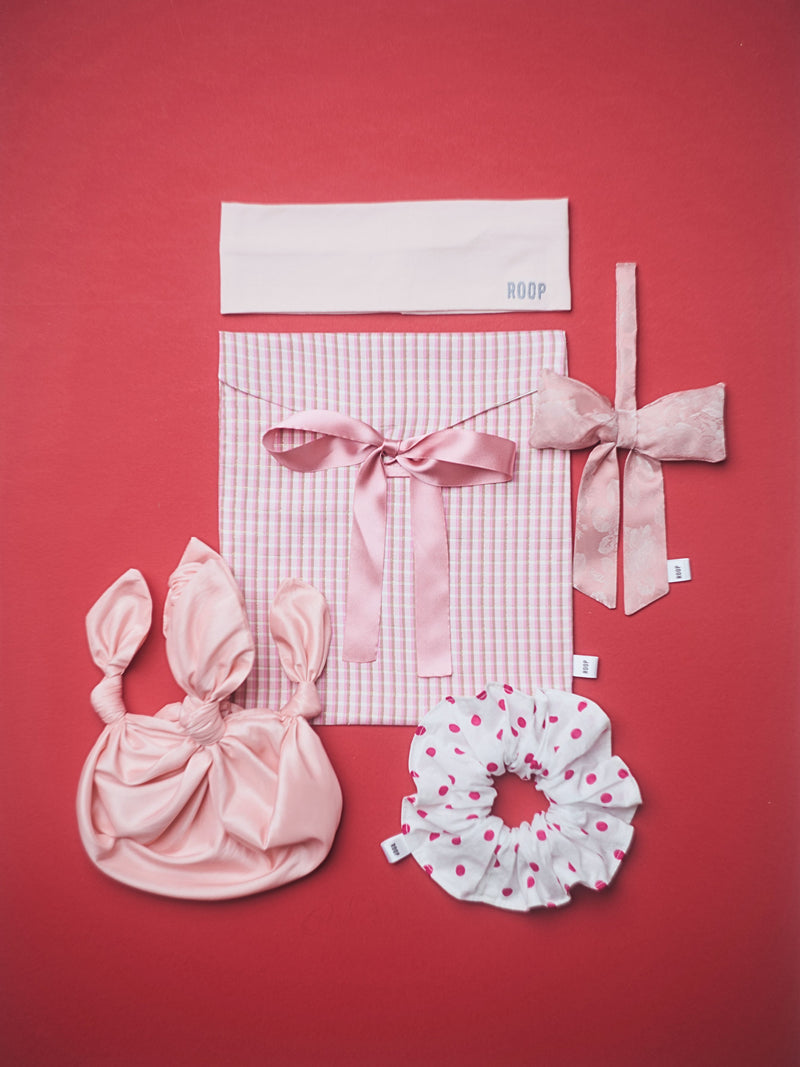 Keepsake pouch in pink check